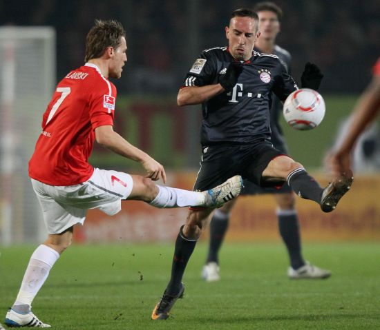 秩序正常, 常训练, 正在讨论中 秩序正常, 常训练, 正在讨论中