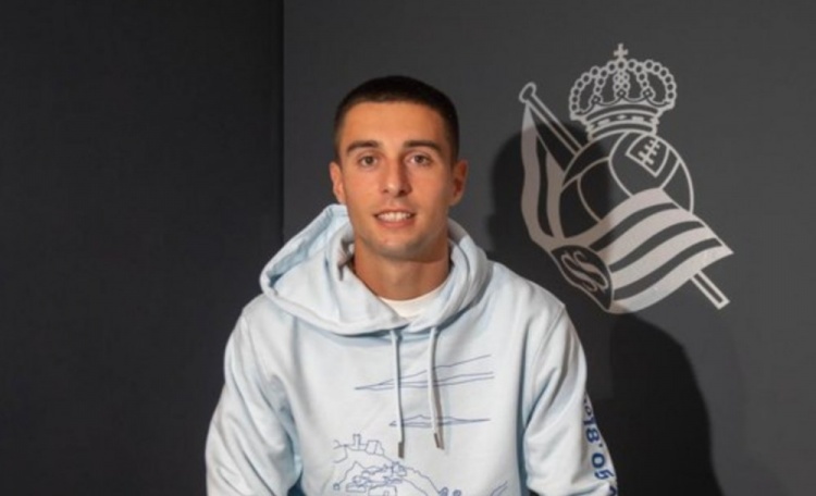 布鲁出自皇, 赢得冠军, stron 布鲁出自皇, 赢得冠军, stron