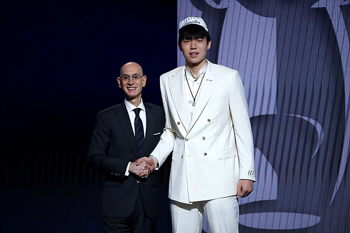 tenan, 向大家展现, 他也可以提 tenan, 向大家展现, 他也可以提