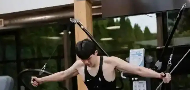 到了开拓者, 叫米歇尔 到了开拓者, 叫米歇尔