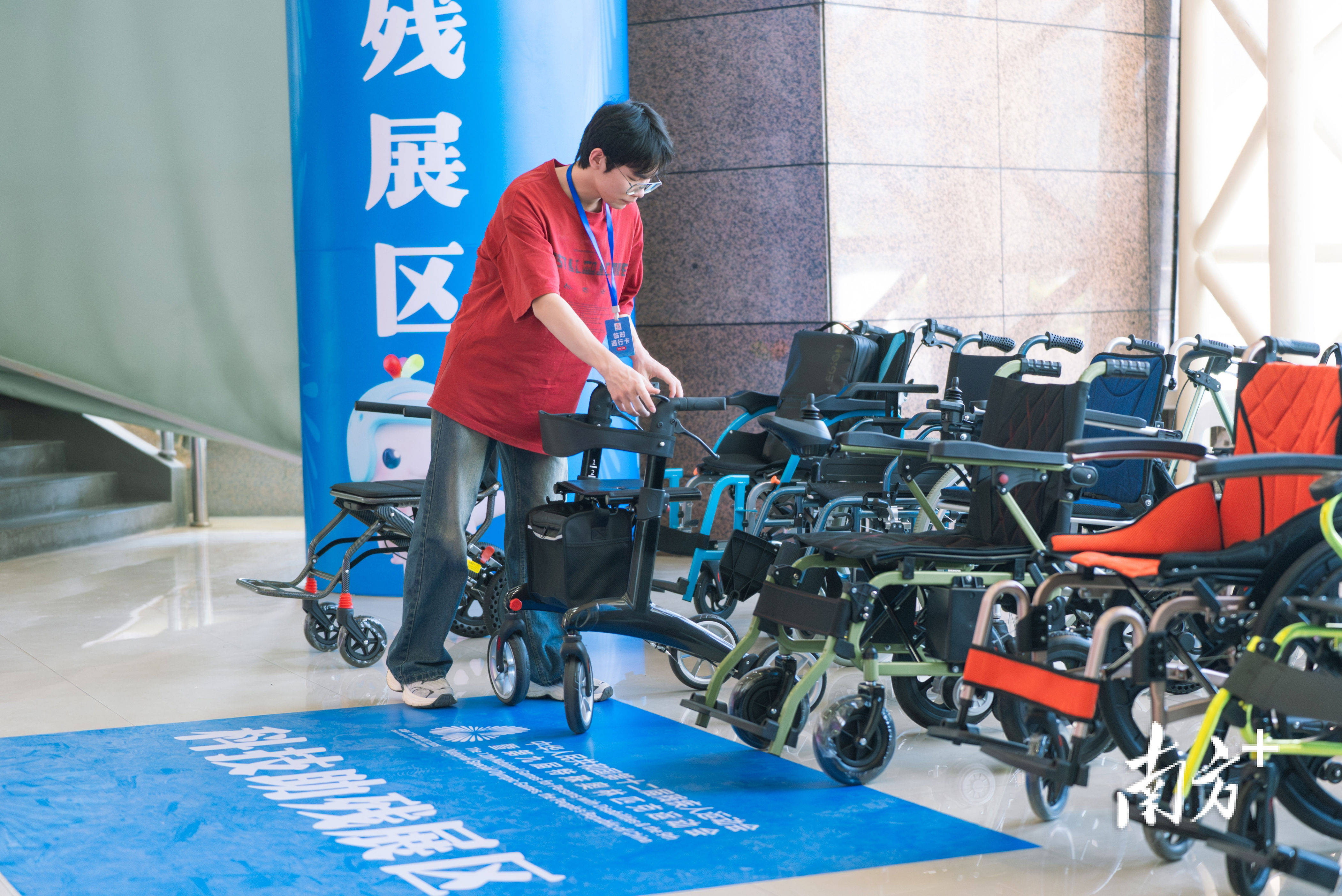 现场观众的 现场观众的